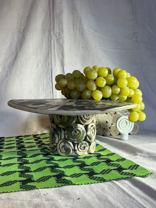 PLAT A PARTAGER SUSPENDU